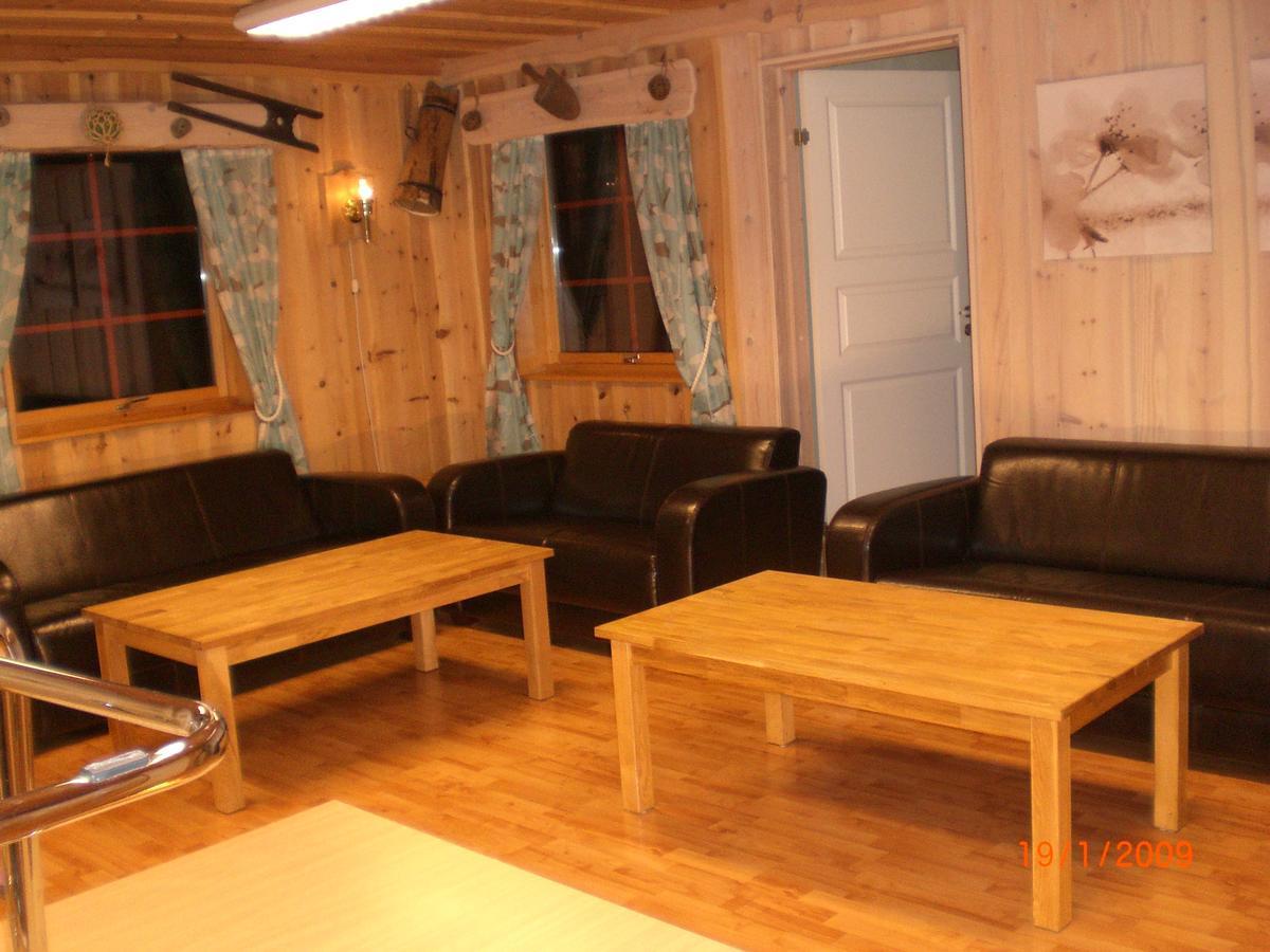 Sotra Rorbusenter Aparthotel Karavika Bagian luar foto