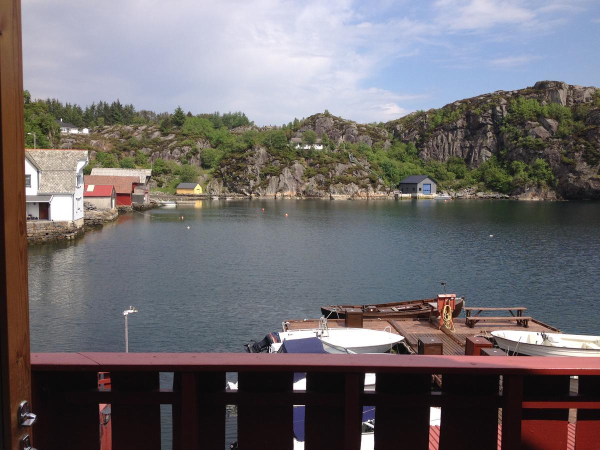 Sotra Rorbusenter Aparthotel Karavika Bagian luar foto